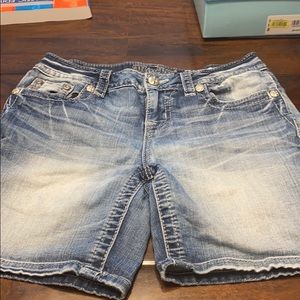 Miss Me Mid-Shorts